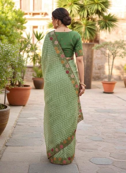 Bandhani Printed Cotton Silk Saree with Embroidery Work Border Cotton Sarees