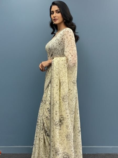 Chiffon Floral Printed Saree with Swarovski Stone Border Printed Sarees