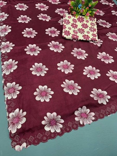 Chinon Floral Print Saree with Swarovski Diamond Border   Printed Blouse Piece Saree