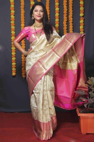 Elegant Kanjivaram Silk Saree with Rich Pallu with Unstitched Blouse Piece Daily Deals