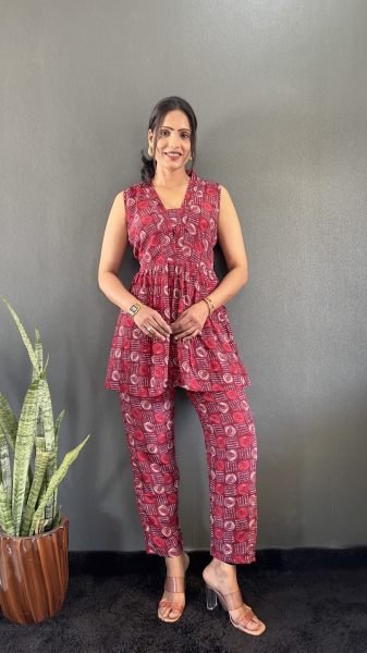 Elegant Printed V Neck Co Ord Set for Office   Casual Wear Co-Ords