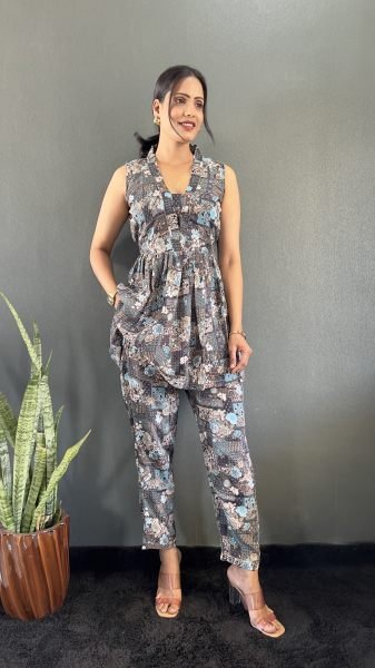 Elegant Printed V Neck Co Ord Set for Office   Casual Wear Co-Ords