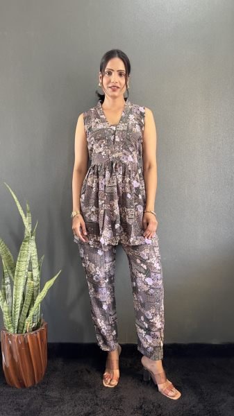 Elegant Printed V Neck Co Ord Set for Office   Casual Wear Co-Ords