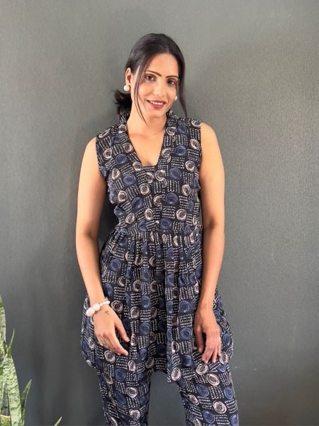 Elegant Printed V Neck Co Ord Set for Office   Casual Wear Co-Ords