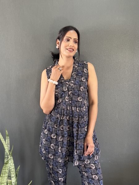 Elegant Printed V Neck Co Ord Set for Office   Casual Wear Co-Ords