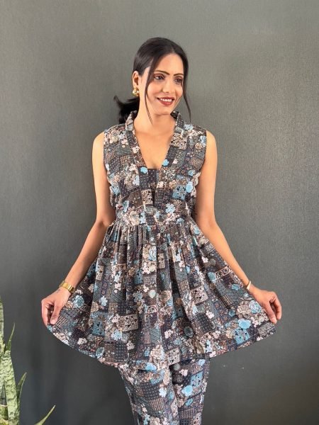 Elegant Printed V Neck Co Ord Set for Office   Casual Wear Co-Ords