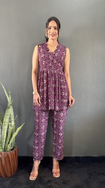 Elegant Printed V Neck Co Ord Set for Office   Casual Wear Co-Ords