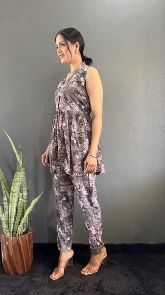Elegant Printed V Neck Co Ord Set for Office   Casual Wear Co-Ords
