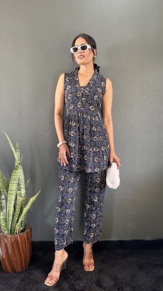 Elegant Printed V Neck Co Ord Set for Office   Casual Wear Co-Ords