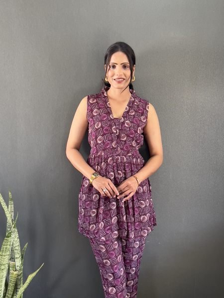 Elegant Printed V Neck Co Ord Set for Office   Casual Wear Co-Ords