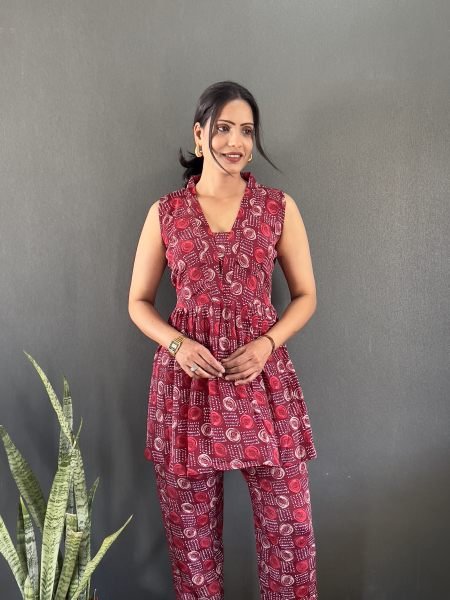 Elegant Printed V Neck Co Ord Set for Office   Casual Wear Co-Ords