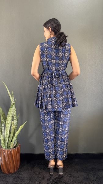 Elegant Printed V Neck Co Ord Set for Office   Casual Wear Co-Ords