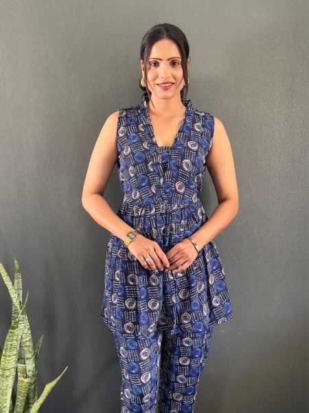 Elegant Printed V Neck Co Ord Set for Office   Casual Wear Co-Ords