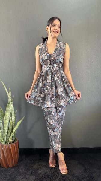 Elegant Printed V Neck Co Ord Set for Office   Casual Wear Co-Ords