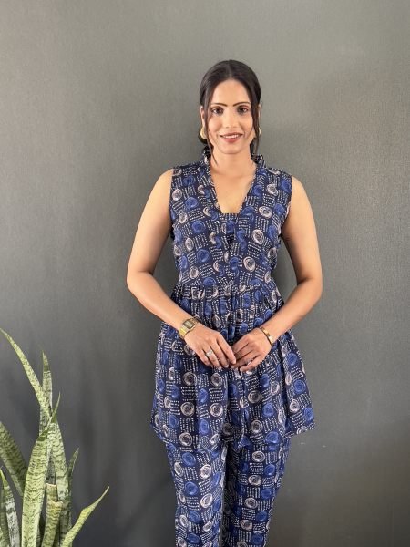 Elegant Printed V Neck Co Ord Set for Office   Casual Wear Co-Ords