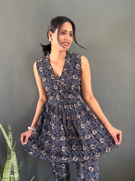 Elegant Printed V Neck Co Ord Set for Office   Casual Wear Co-Ords