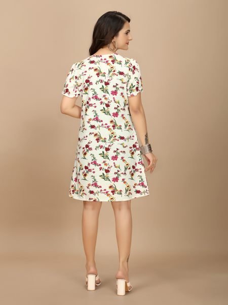 Elegant White Floral Crape Dress Sweetheart Neckline Stylish Puff Sleeves Dresses