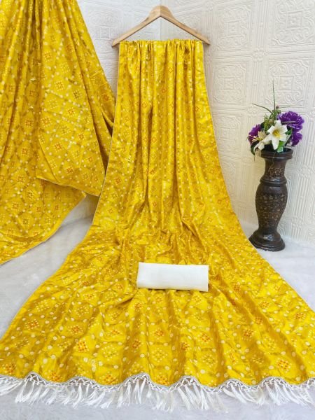 Floral Print Bandhani Silk Blend Saree with Unstitched Blouse Piece Printed Sarees