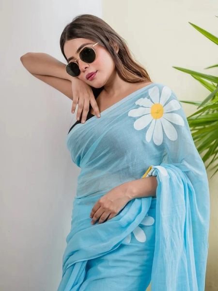 Floral Print Handloom Pure Cotton Saree with Unstitched Blouse Piece Printed Sarees