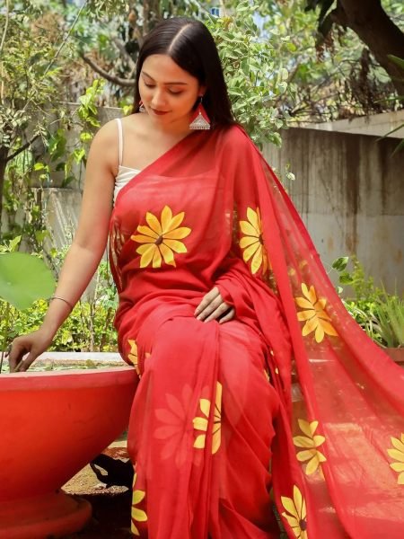 Floral Print Handloom Pure Cotton Saree with Unstitched Blouse Piece Printed Sarees
