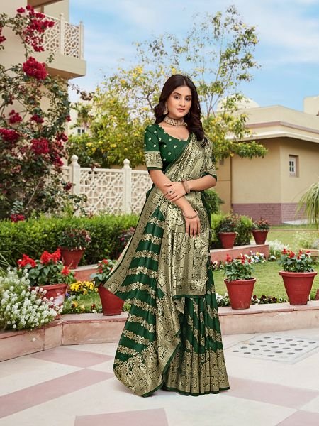 Green Woven Jacquard Kanjivaram Pure Silk Saree Banarasi Sarees
