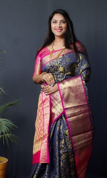 Kanjivaram Silk Saree with Rich Pallu with Unstitched Blouse Piece Daily Deals