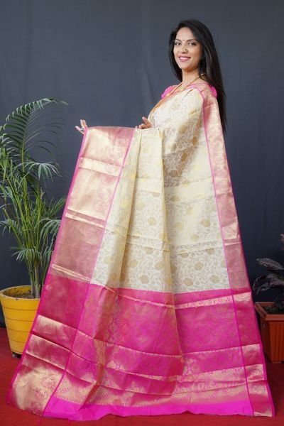 Kanjivaram Silk Saree with Rich Pallu with Unstitched Blouse Piece Kanjivaram Sarees