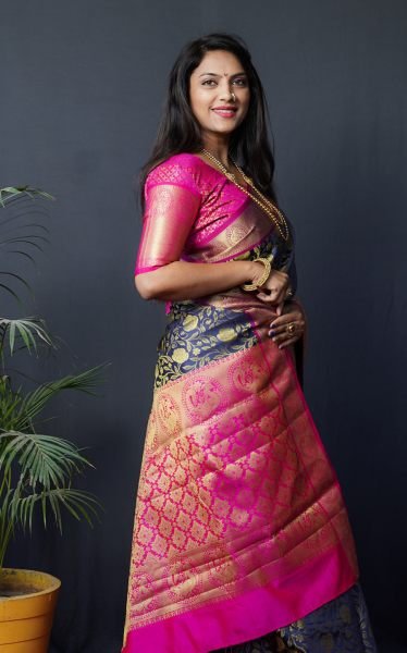 Kanjivaram Silk Saree with Rich Pallu with Unstitched Blouse Piece Kanjivaram Sarees