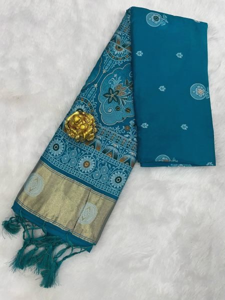 Patola Silk Saree with Traditional Pallu and Tassel Border Daily Deals