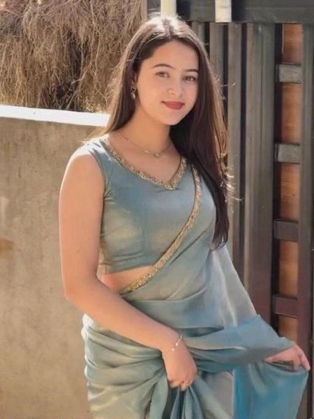 Rama Two Tone Soft Fancy Chiffon Silk Saree Ready To Wear Sarees