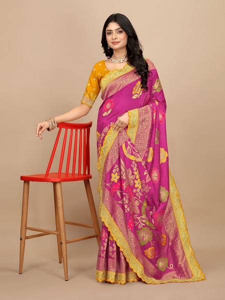 Rani Dola Silk Kanjivaram Saree with Jacquard Work and Embroidered Lace Border Sale