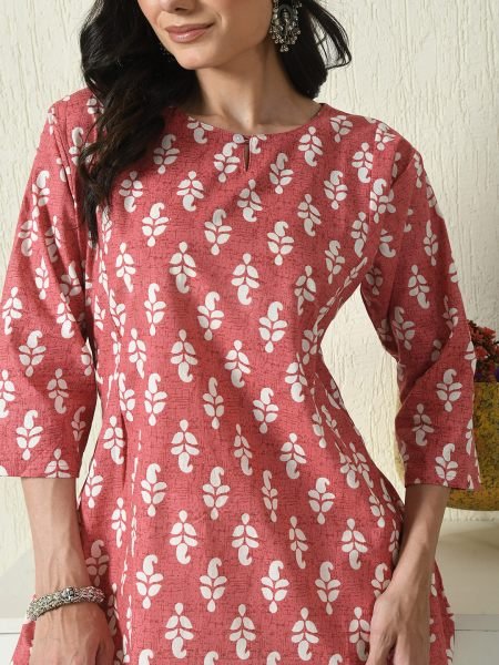 Red Floral Printed Cotton Blend Top with Keyhole Neck Kurtis & Tunics