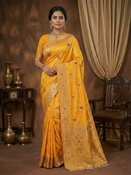 Traditional Dola Silk Saree with Woven Paisley Pallu and Hand Strung Bead Tassels 